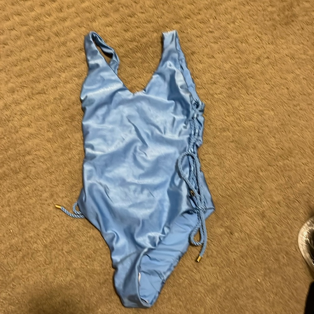 NWT-2 one-piece bathing suits & swim suit bottom-XS/S